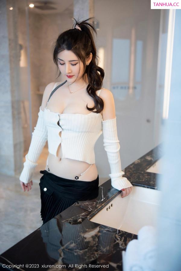 陈诗诗 诗诗 [XiuRen]高清写真图 2023.03.28 No.6484 诗诗kiki 丝袜美臀第21张图片
